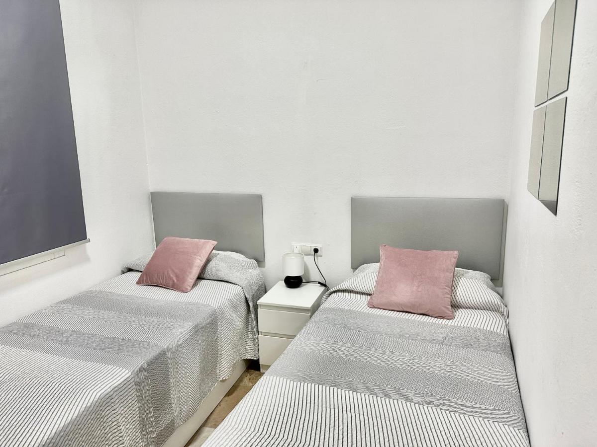 Acogedor Y Moderno En Pleno Centro De Con Parking Gratis Appartement